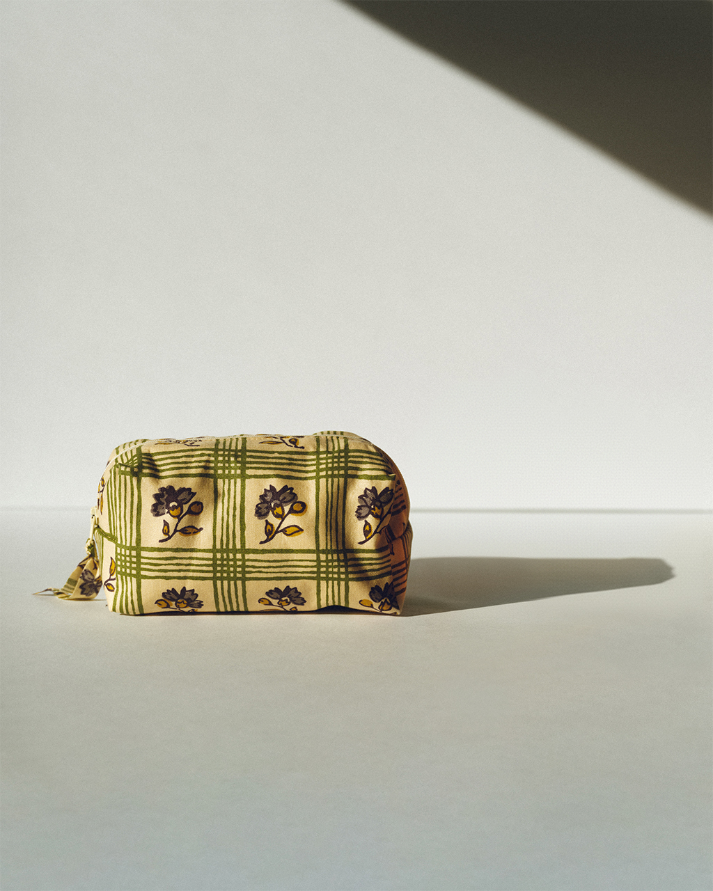 CASEY HILL STUDIO X THOMAS GROVE SKIN MIMI CHINTZ COSMETIC BAG