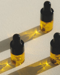THE FACIAL OIL SAMPLE